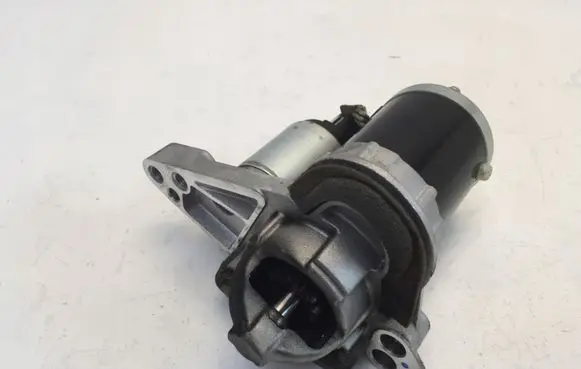 Nissan Juke II F16 Starter motor 233000290R
