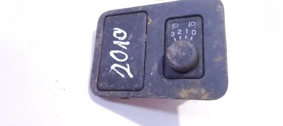 Nissan Almera N16 Headlight level height control switch 6849390J00 68493-90J00