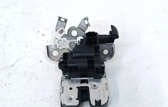 Audi A6 S6 C7 4G Tailgate/trunk/boot lock/catch/latch 4H0827505A