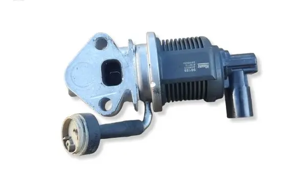 Volkswagen Golf IV EGR valve 98158 B195112 C2022W53
