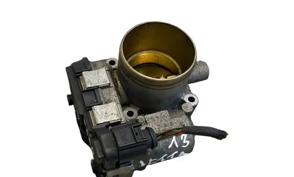 Volkswagen Jetta VI Throttle valve 03F133062B