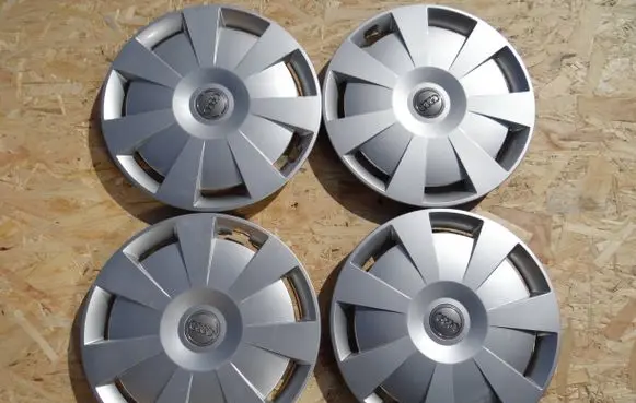 Audi A3 S3 8V R16 wheel hub/cap/trim 8V0601147C