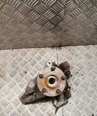 Toyota Prius (XW20) Front wheel hub spindle knuckle