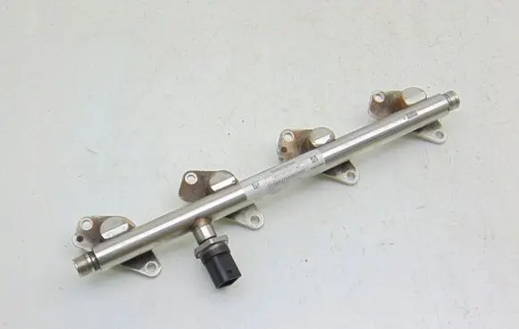 Mercedes-Benz CLA C118 X118 Fuel main line pipe