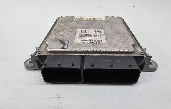 Mercedes-Benz C W205 Engine control unit/module A6519005203 A6519014502