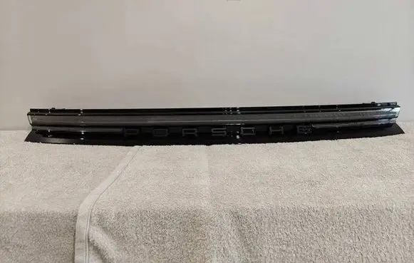 Porsche Panamera (976) Tailgate rear/tail lights 976945207CL 2SK01586418 00000708