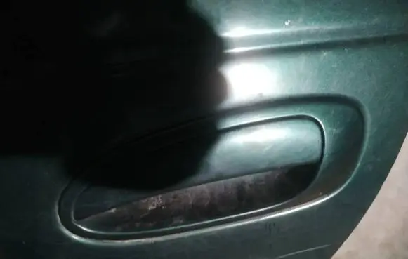 Toyota Avensis T220 Front door exterior handle