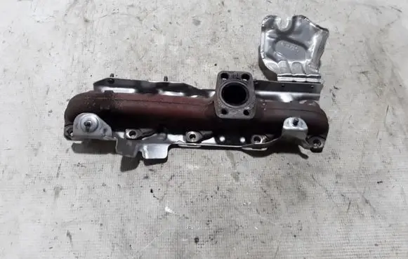 Peugeot 3008 II Exhaust manifold 9816267280