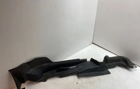 Audi A4 S4 B9 Fender end trim 8W0821170