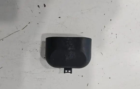 Maserati Levante Windshield washer spray nozzle 670028353 B805