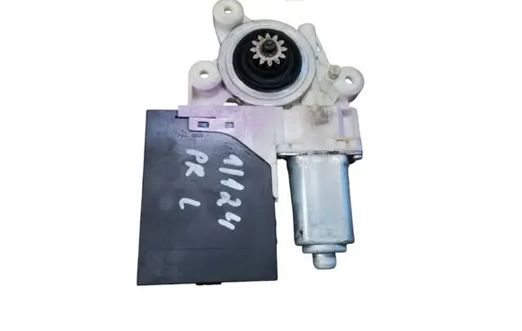 Volvo S40 Front door window regulator motor 30737677 994522108 5WK11512H