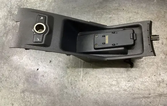 Opel Antara Other center console (tunnel) element PD052766 96672976 061207