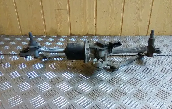 Citroen C3 Front wiper linkage and motor 53630147