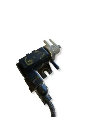 Volkswagen PASSAT B5.5 Turbo solenoid valve 1J0906627A