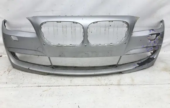 BMW 7 F01 F02 F03 F04 Front bumper