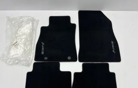 Nissan Juke II F16 Car floor mat set 