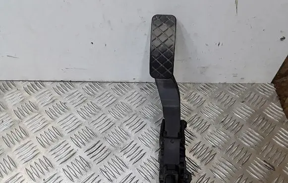 Skoda Citigo Accelerator throttle pedal 6PV01062130
