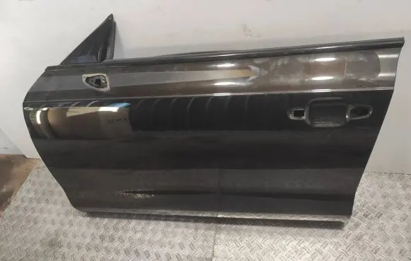 Audi A7 S7 4G Front door LY8X