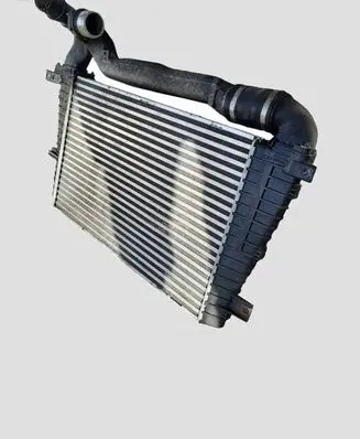 Opel Zafira B Intercooler radiator 13223395