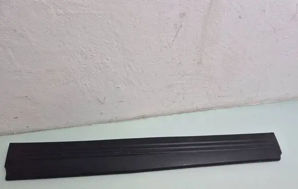 Dodge Grand Caravan Rear sill trim cover 0ZR34DX9AF