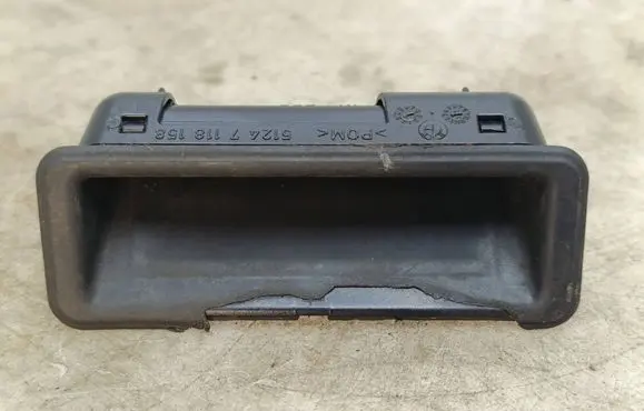 BMW 3 E90 E91 Tailgate/trunk/boot exterior handle 7118158
