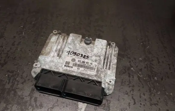 Volkswagen PASSAT B6 Engine control unit/module 03G906021NG 0281013437