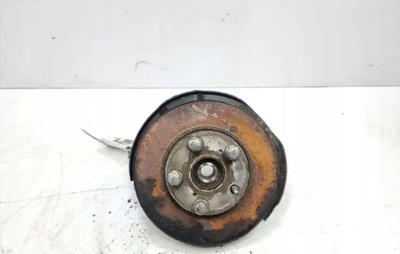 Toyota Auris E180 Front wheel hub spindle knuckle