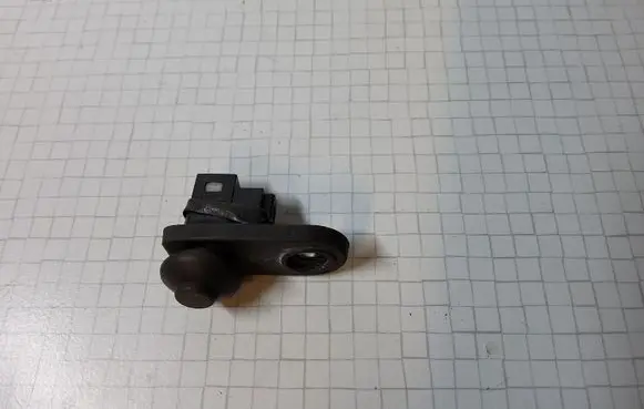 KIA Sorento Front door sensor 