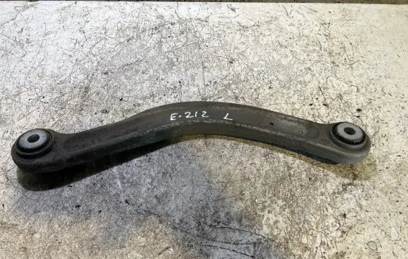 Rear control arm