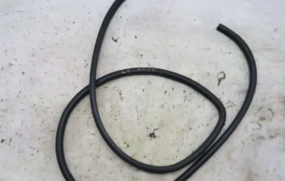 Nissan Note (E12) Front door rubber seal KRIS235789