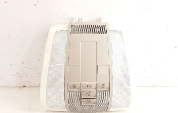 Mercedes-Benz C W204 Front seat light A2048202001