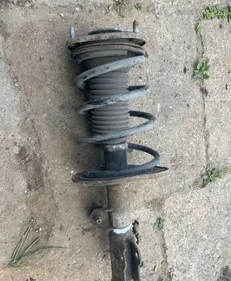 Toyota Avensis T270 Front shock absorber/damper
