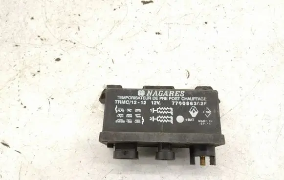 Renault Megane I Glow plug pre-heat relay 7700863626