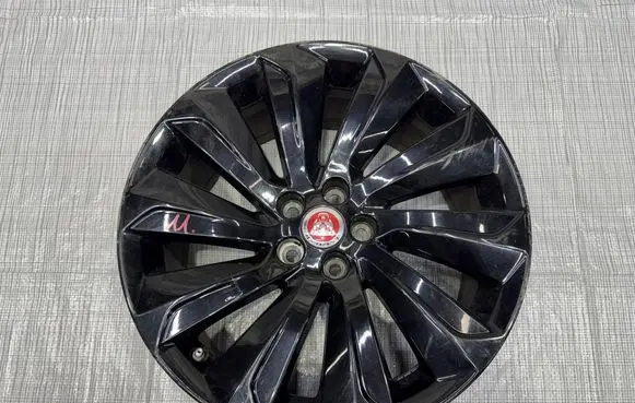 Jaguar E-Pace R16 alloy rim J9C31007EA