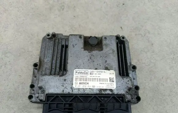 Ford Focus Engine control unit/module ECU CV6Q12A650BJ