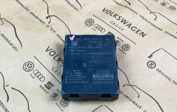 Volkswagen PASSAT B8 Keyless (KESSY) go control unit/module 3Q0959435E