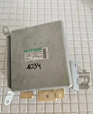 Toyota Avensis T270 Power steering control unit/module 6900001686 2250002522