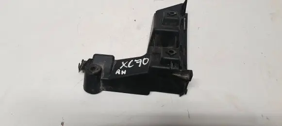 Volvo XC70 Rear bumper mounting bracket 30678651 BP3EA