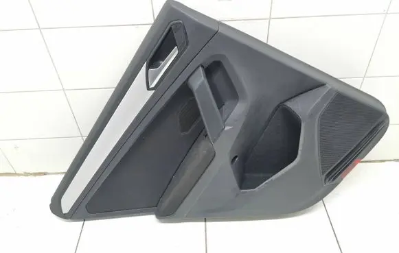 Other rear door trim element
