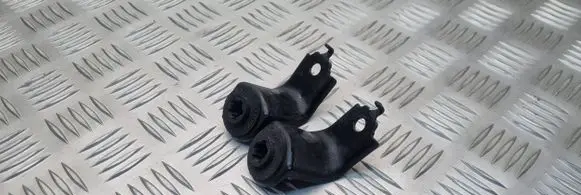 Toyota Avensis T250 Radiator mount bracket 1216523