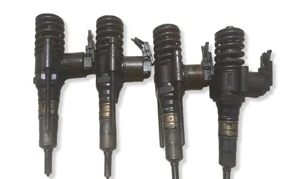 Audi A3 S3 8P Fuel injectors set 0414720404
