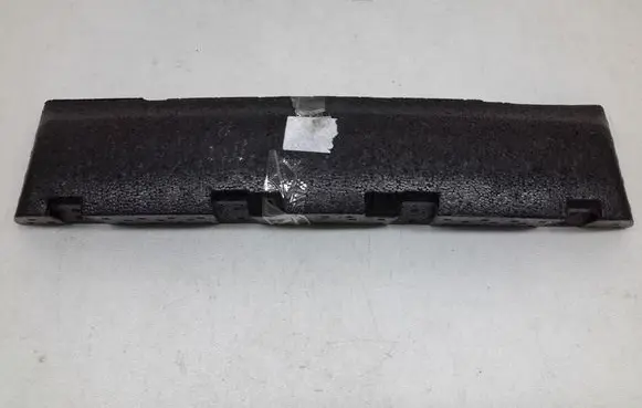 Front bumper foam support bar