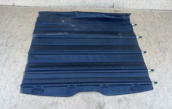 Volkswagen PASSAT B4 Parcel shelf load cover 