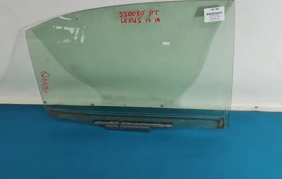 Rear door window glass