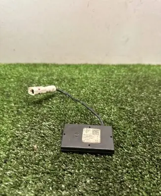 Porsche Macan (95B) Aerial antenna amplifier 95B907245A ANT95BGPSPCC 17022016