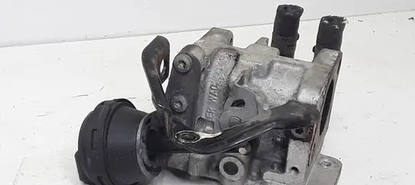 Audi A3 S3 A3 Sportback 8P Engine shut-off valve 03G131063E 028820004