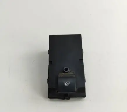 Opel Mokka Electric window control switch 13301886