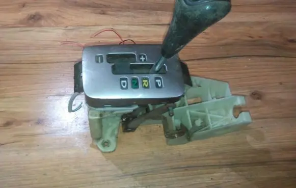 Hyundai XG Gear shifter/selector