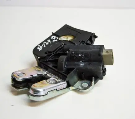Tailgate/trunk/boot lock/catch/latch