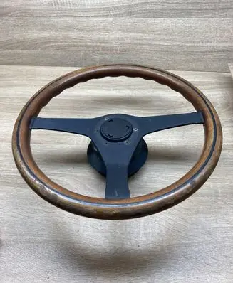 BMW 3 E30 Steering wheel NardiTorino